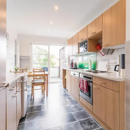 아파트 Bi Fries To Hus 