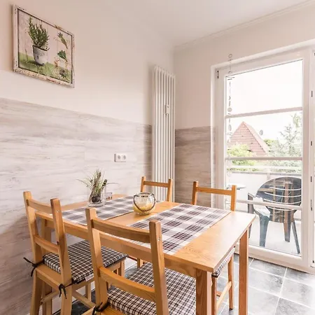 아파트 Bi Fries To Hus 